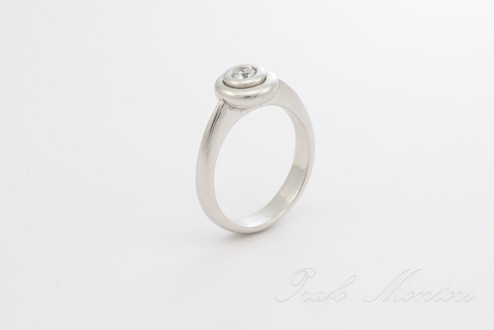 ANELLO SOLITARIO