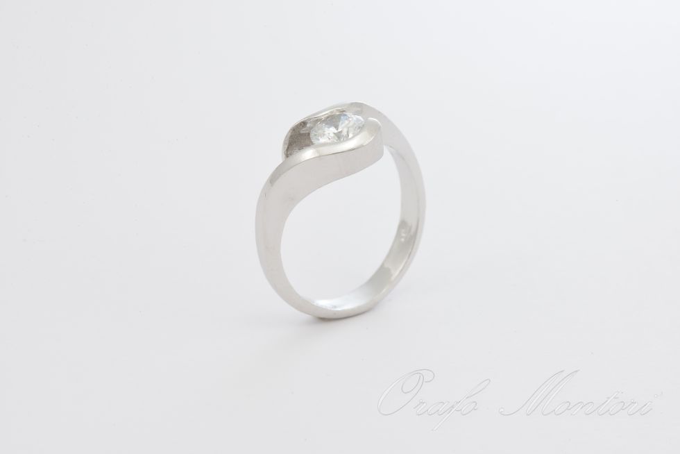 ANELLO SOLITARIO