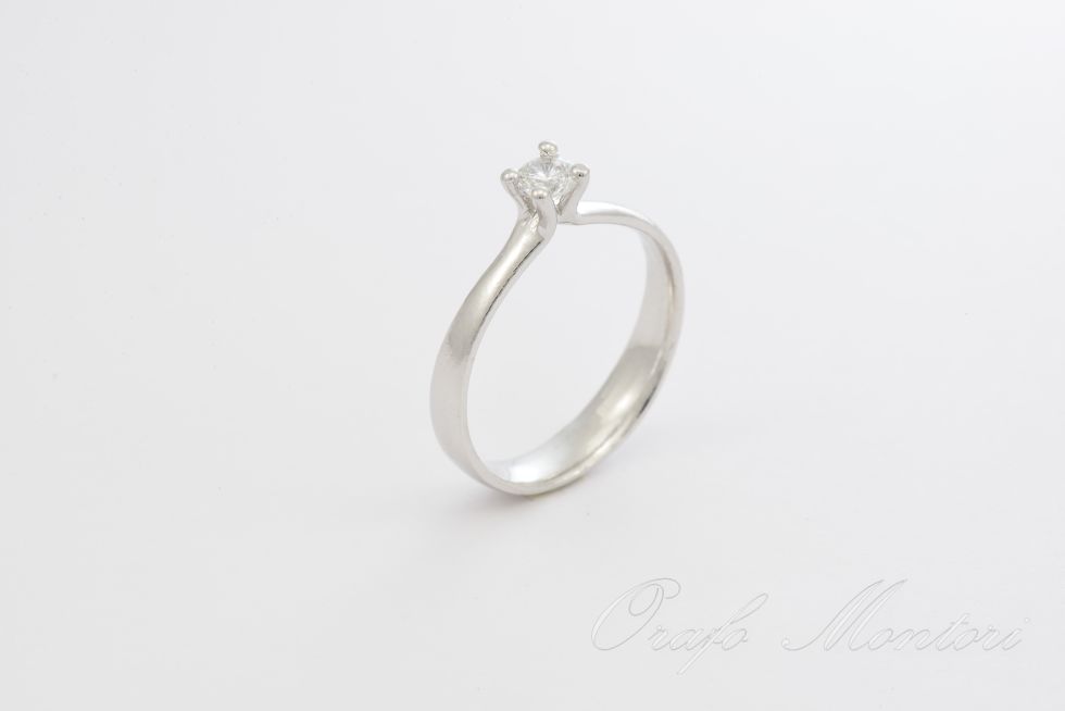 ANELLO SOLITARIO