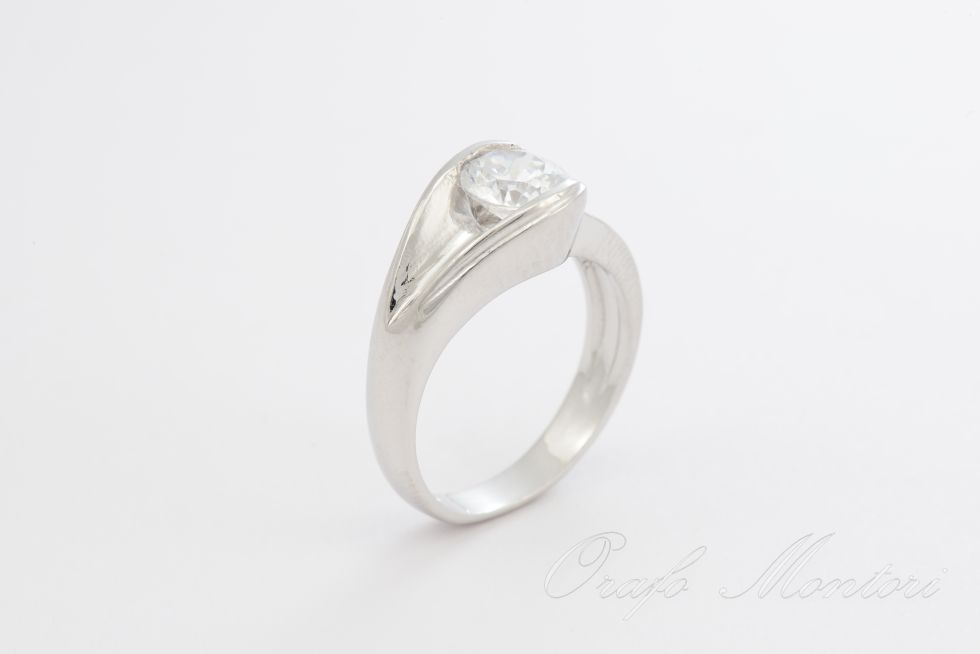 ANELLO SOLITARIO