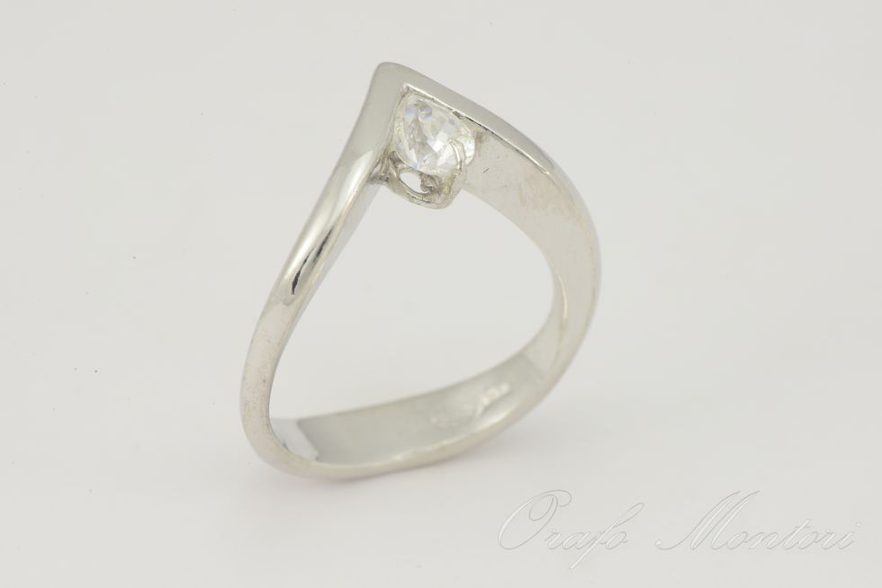 ANELLO SOLITARIO